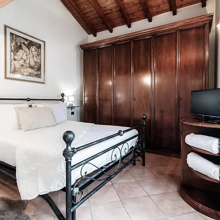 Lakeframe - By Myhomeincomo Apartment *