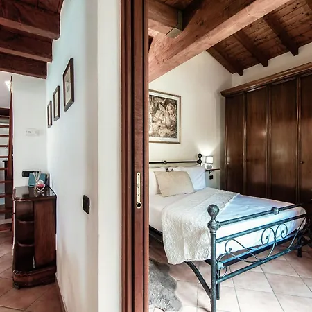 Apartment Lakeframe - By Myhomeincomo Blevio