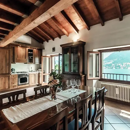 Lakeframe - By Myhomeincomo * Blevio