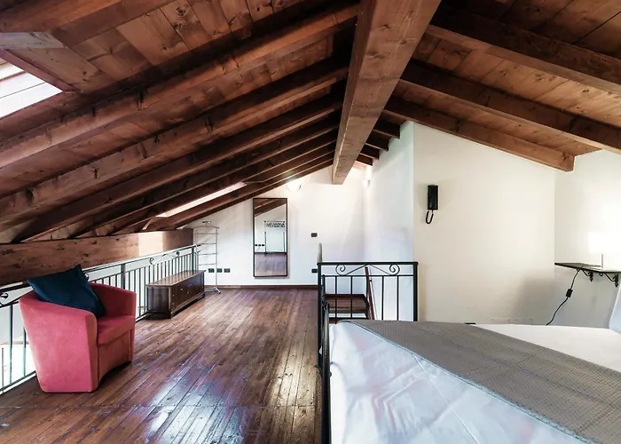 아파트 Lakeframe - By Myhomeincomo