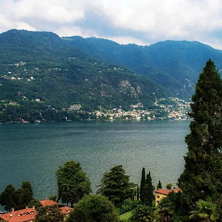 Lakeframe - By Myhomeincomo Διαμέρισμα